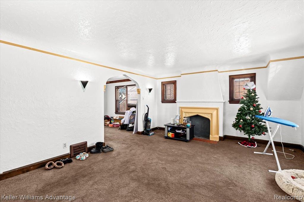 5227 COURVILLE Street, Detroit, MI 48224 — Photo 20