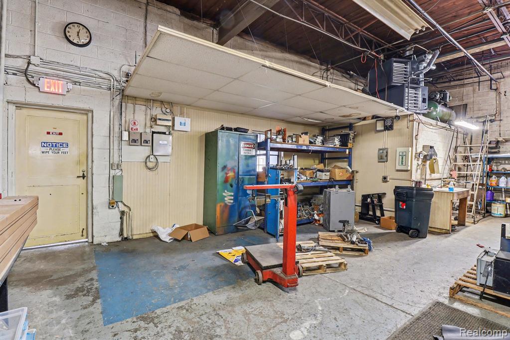 20210 Sherwood Street, Detroit, MI, 48234