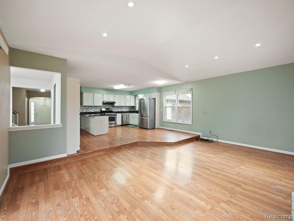 462 DAYLILY Drive, Rochester Hills, MI 48307 — Photo 10