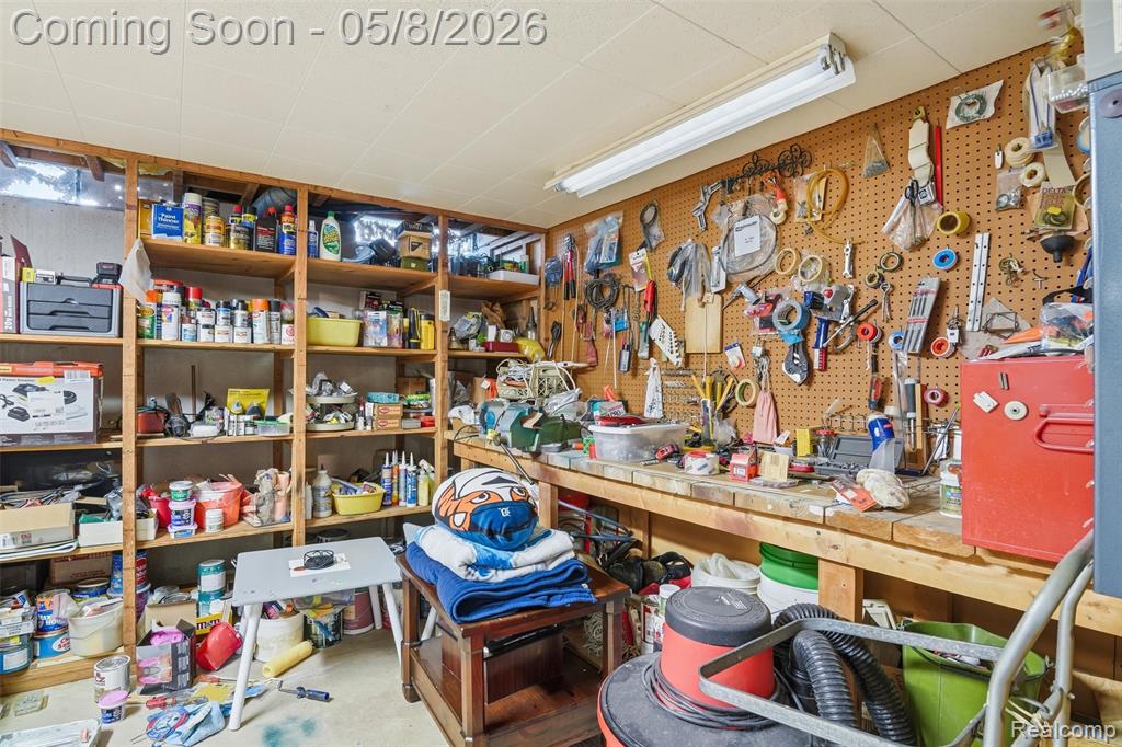 44088 Yorkshire Drive, Canton, MI 48187 — Photo 44