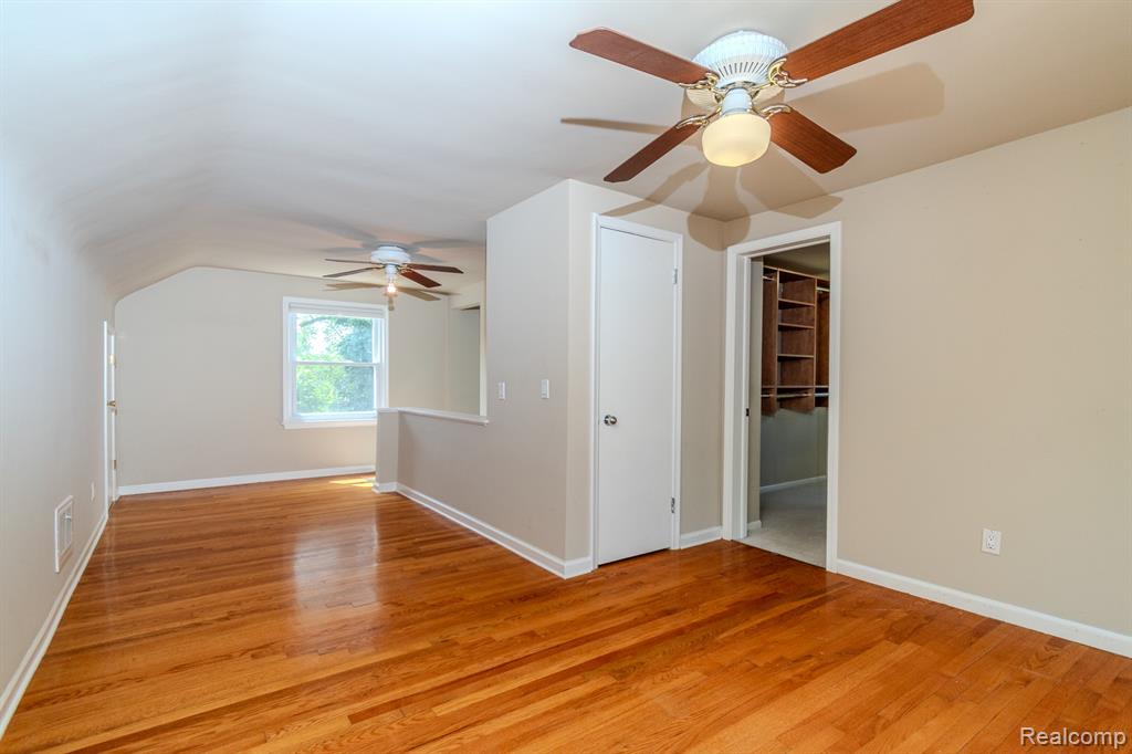4355 Elmwood Avenue, Royal Oak, MI 48073 — Photo 16