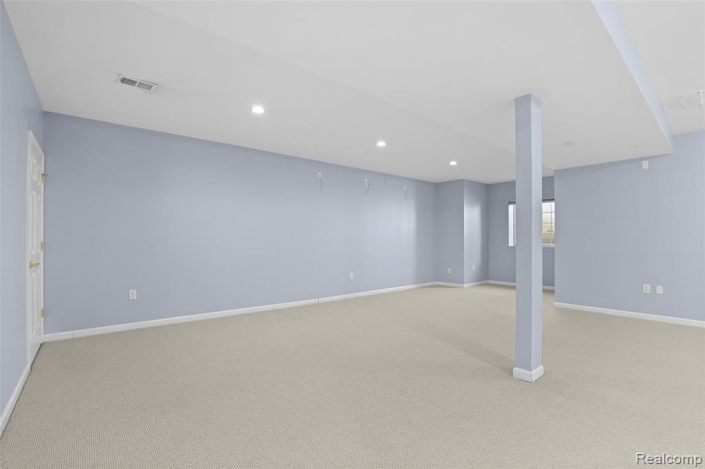 49994 Blackberry Trail, Novi, MI — Photo 31