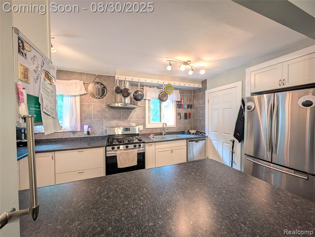 6640 Jackson Street, Taylor, MI 48180 — Photo 4