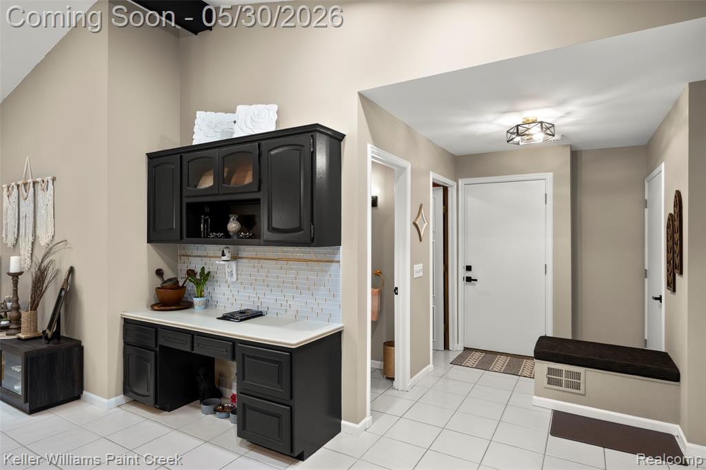 38880 Sahr Court, Clinton Twp, MI 48038 — Photo 11