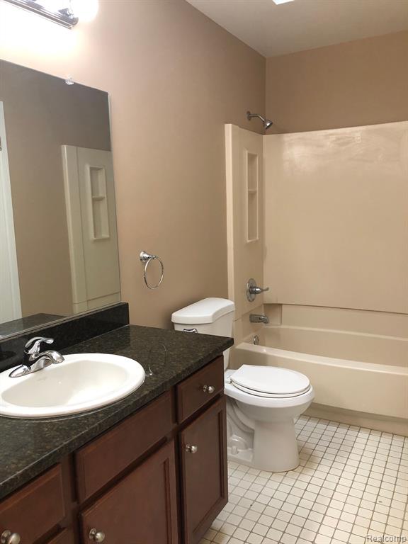 43568 W ARBOR WAY Drive, Canton, MI 48188 — Photo 11