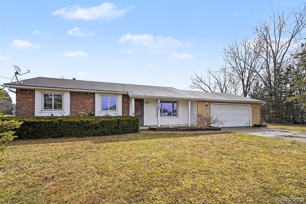 4483 Columbine Avenue, Burton, MI 48529 — Photo 6