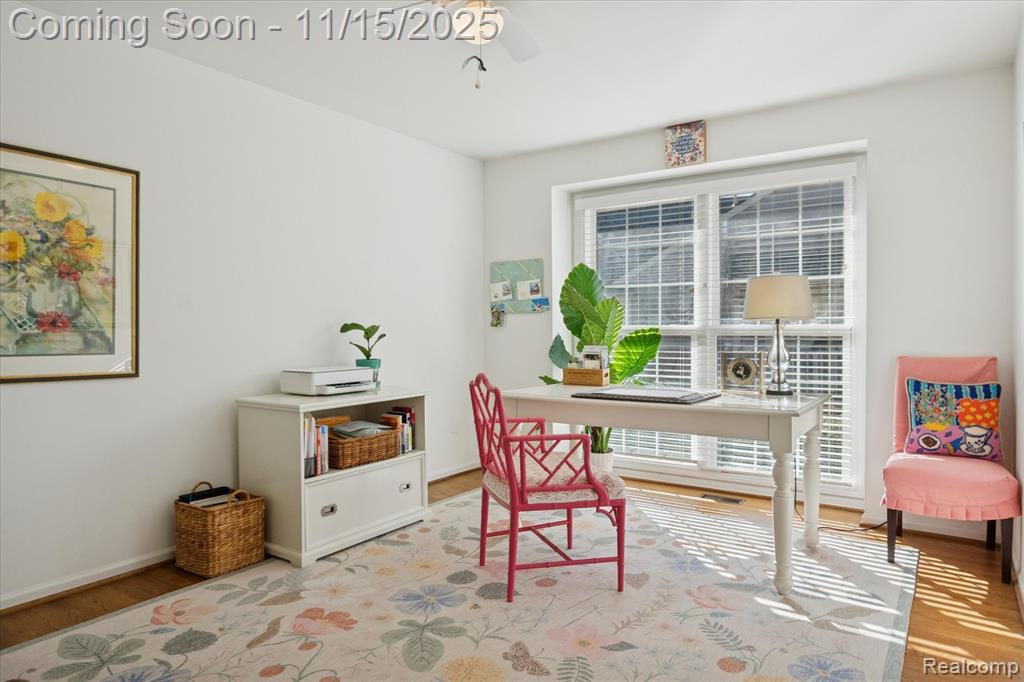 909 Tartan Trail, Bloomfield Hills, MI 48304 — Photo 24