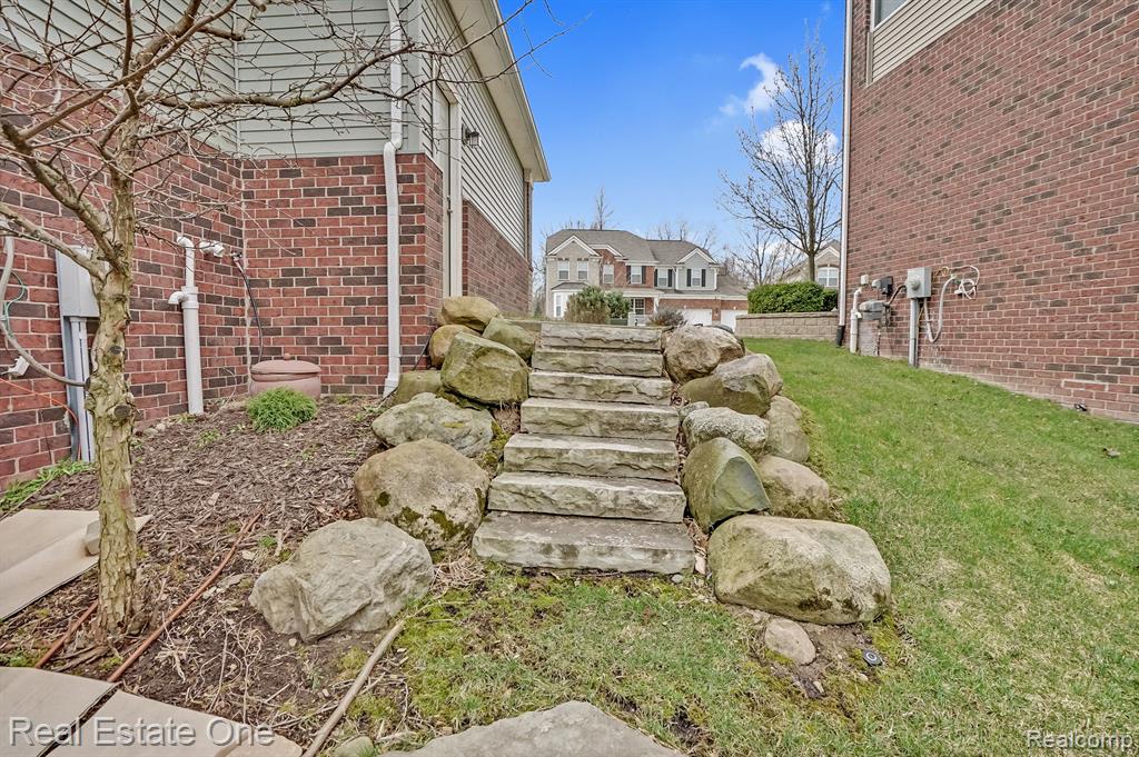 4559 TANGLEWOOD Lane, Lake Orion, MI — Photo 41