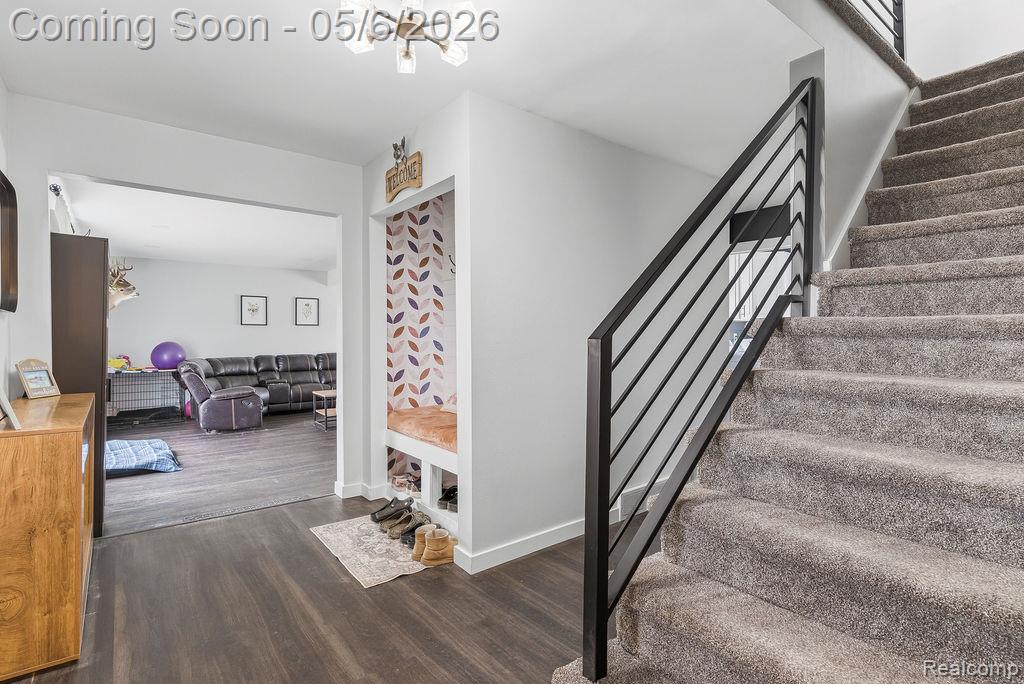 2049 E Hill Road, Grand Blanc, MI 48439 — Photo 8