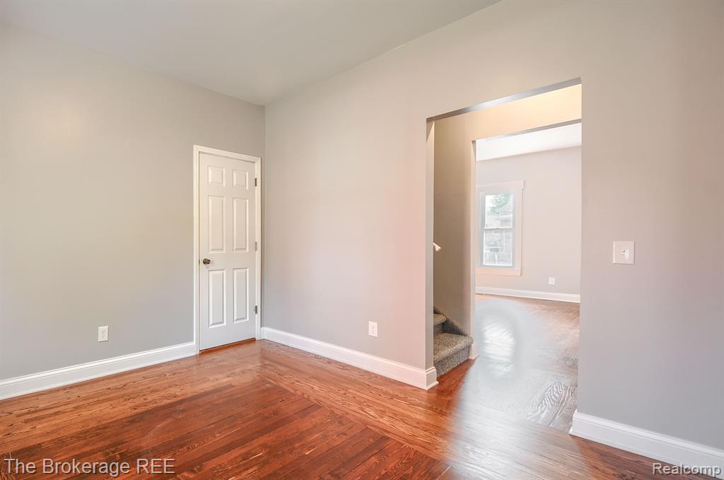 11 1ST Street, Oxford, MI 48371 — Photo 29
