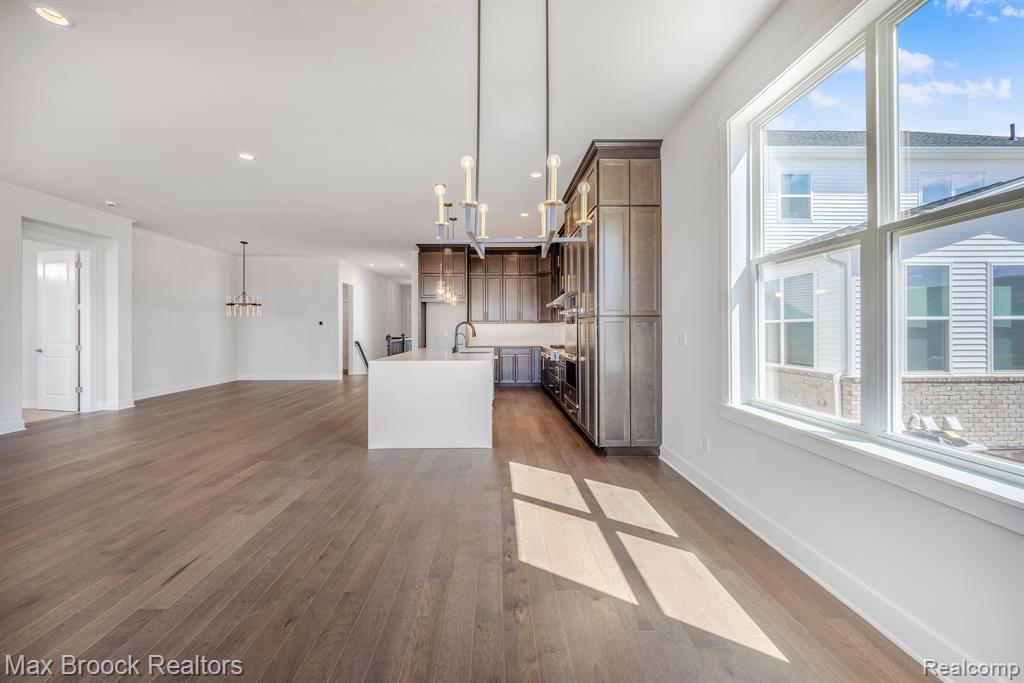 5636 Suffolk Court, West Bloomfield, MI — Photo 17