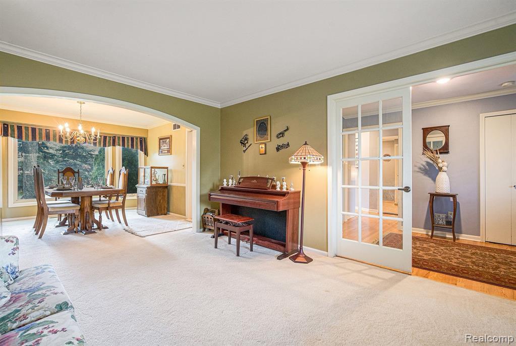 16155 WINCHESTER Drive, Northville, MI 48168 — Photo 12
