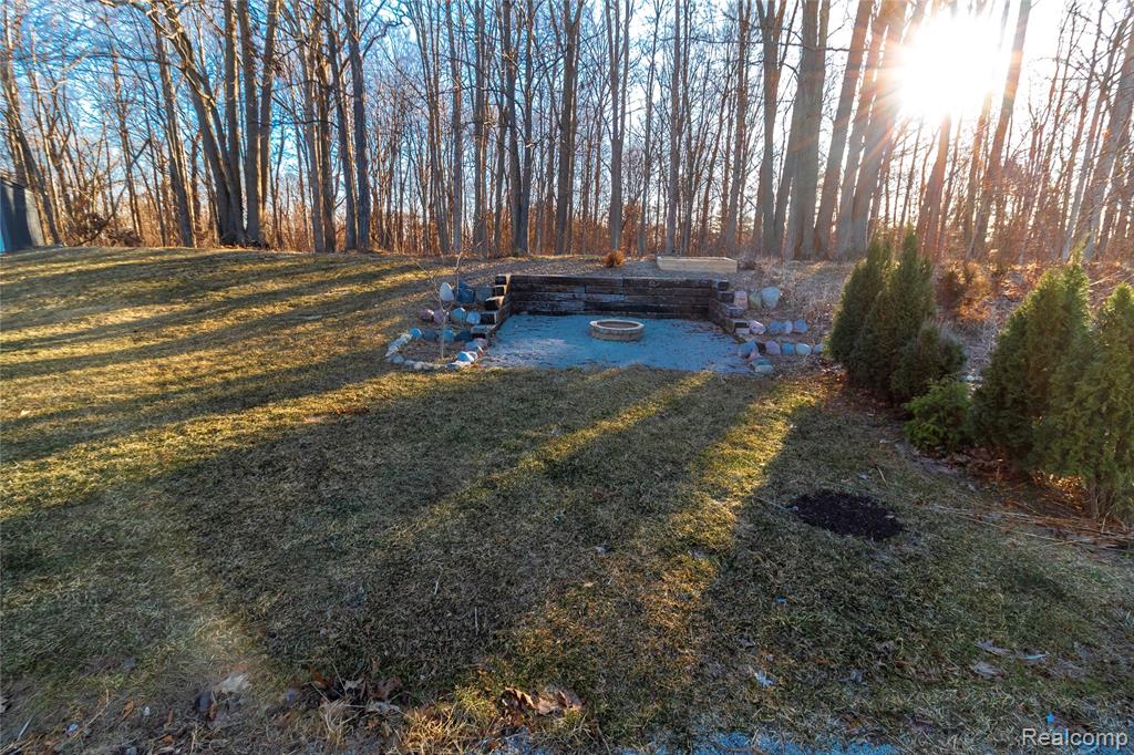 1466 Luxington Drive, Lapeer, MI 48446 — Photo 3