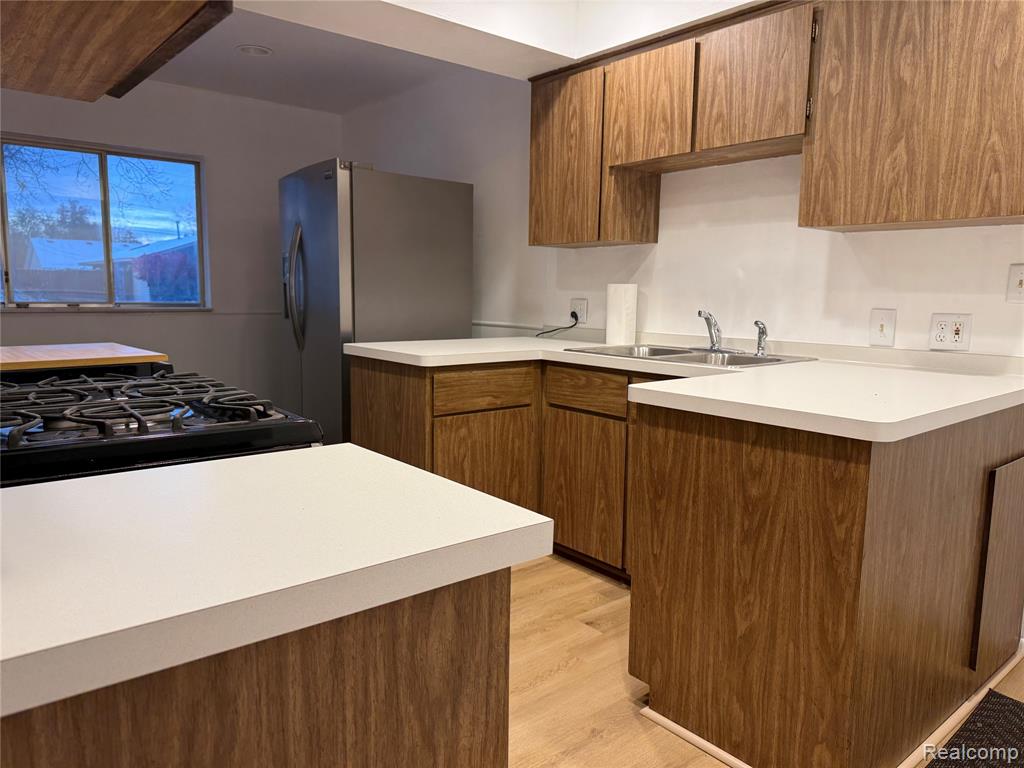 9150 Pennfield Avenue, White Lake, MI — Photo 10
