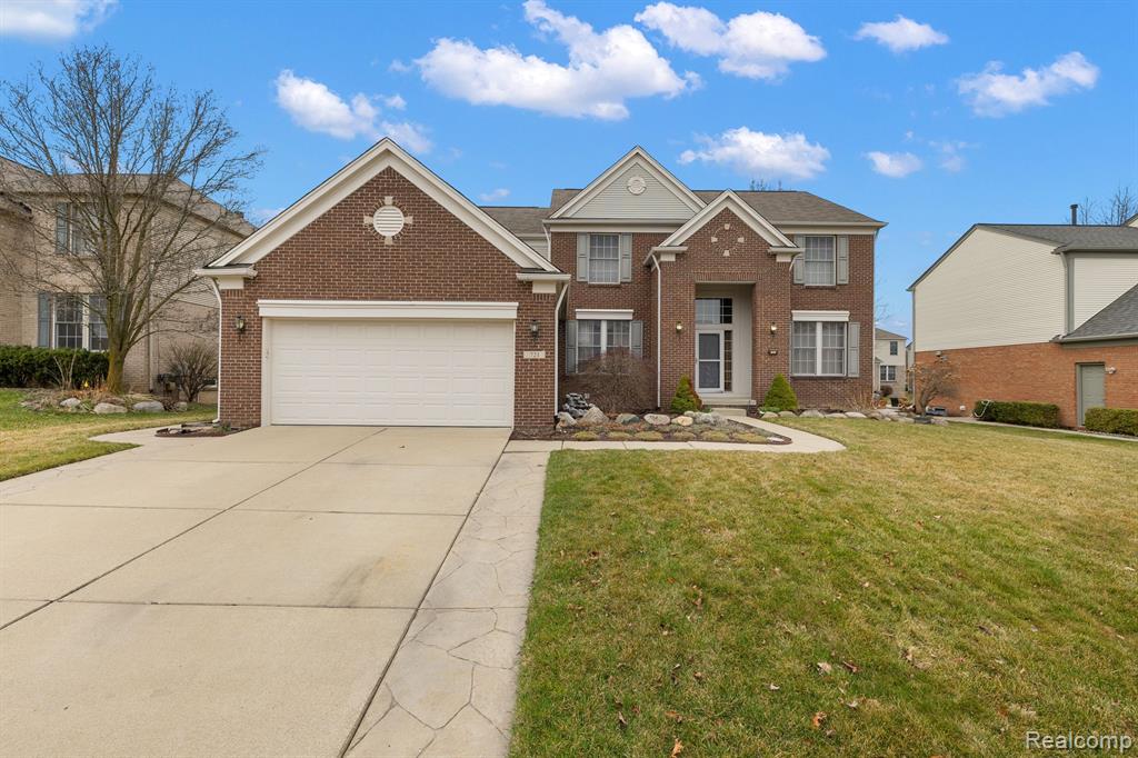 721 Enchantment Drive, Rochester Hills, MI 48307 — Photo 2