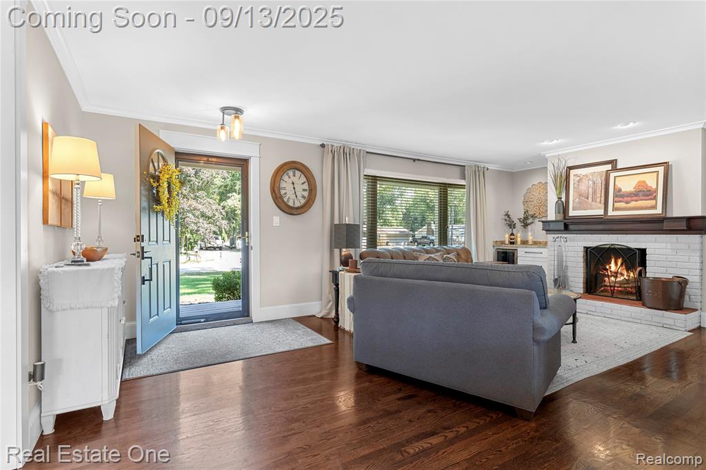 9175 Byromar Lane, Grosse Ile, MI 48138 — Photo 6