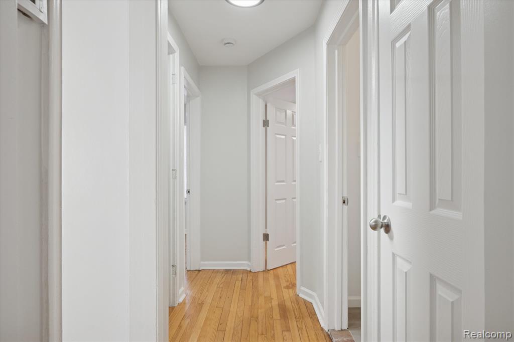 11285 Lakepointe Street, Detroit, MI 48224 — Photo 14