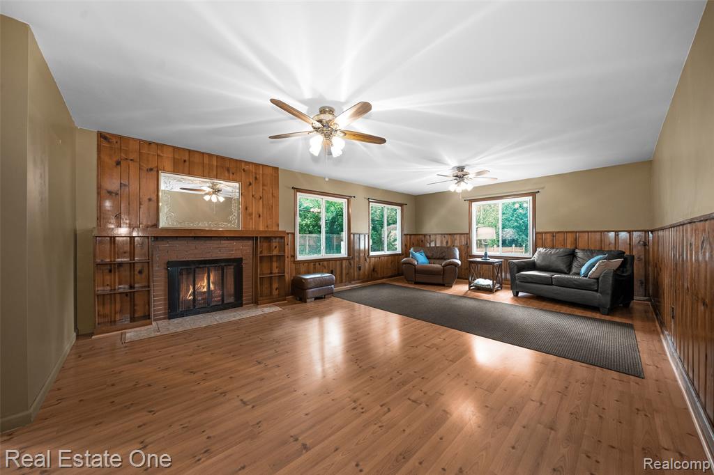 620 S Webik Avenue, Clawson, MI — Photo 16
