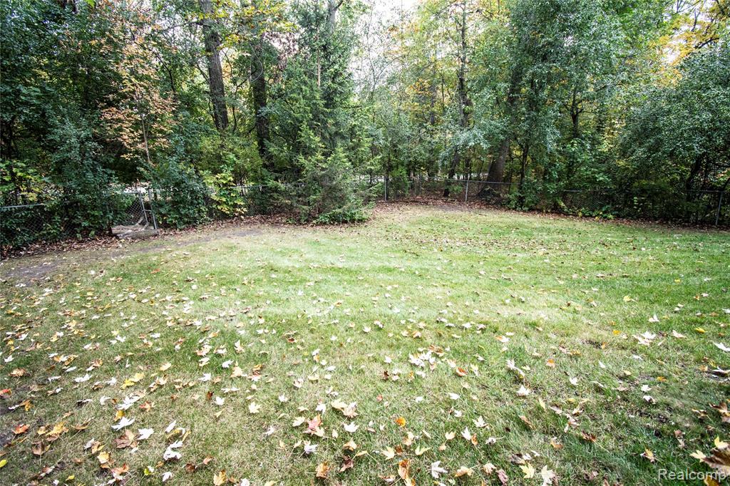 4855 N Arboretum Drive, Saginaw, MI 48638 — Photo 33