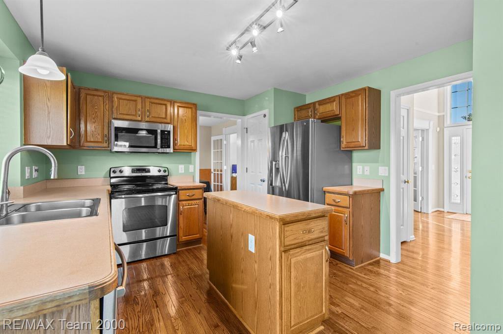 4717 POND Run, Canton, MI 48188 — Photo 21