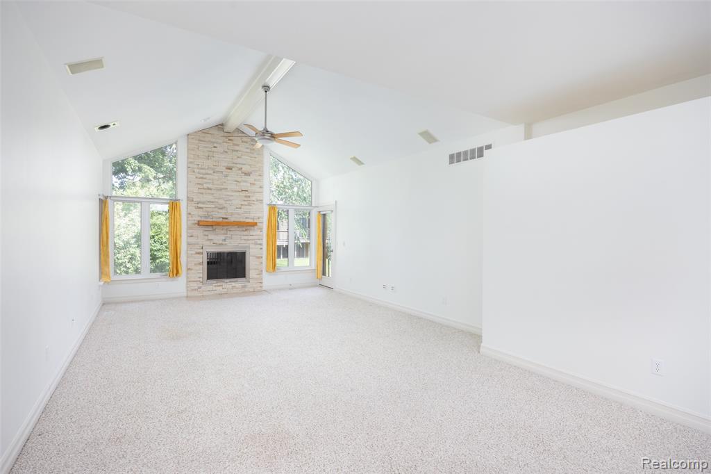 49290 Wayburn Drive, Macomb, MI 48042 — Photo 11