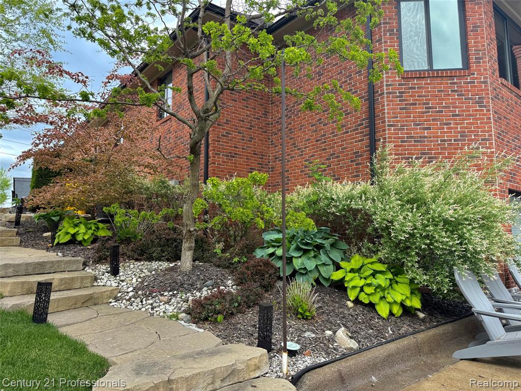 8814 PRESTWICK Lane, Washington, MI 48095 — Photo 46