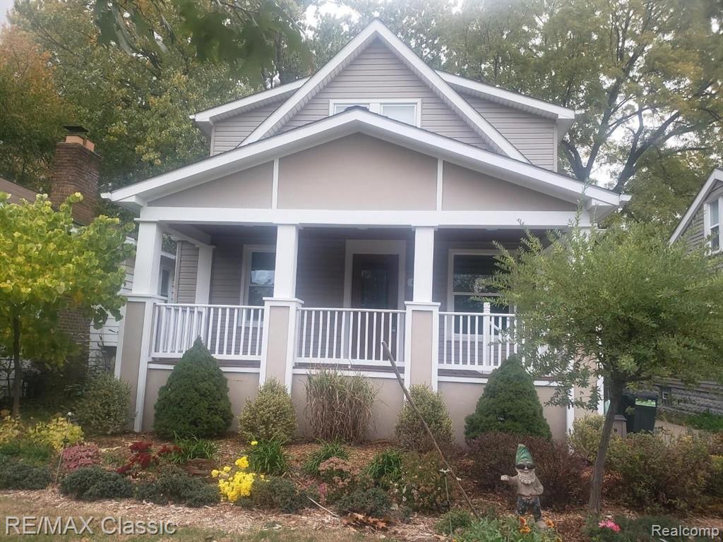 617 E 3RD Street, Royal Oak, MI 48067 — front exterior