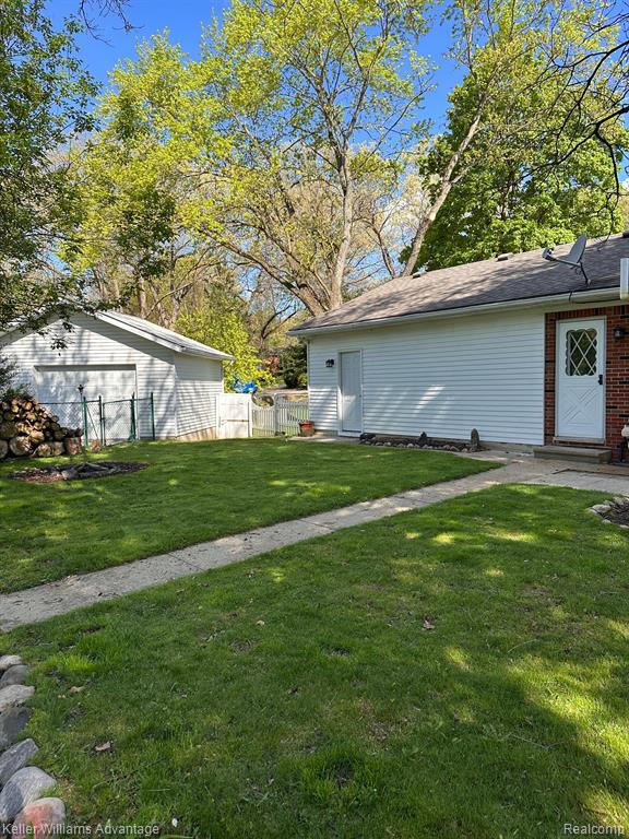 7315 Northdale Drive, Brighton, MI 48116 — Photo 25
