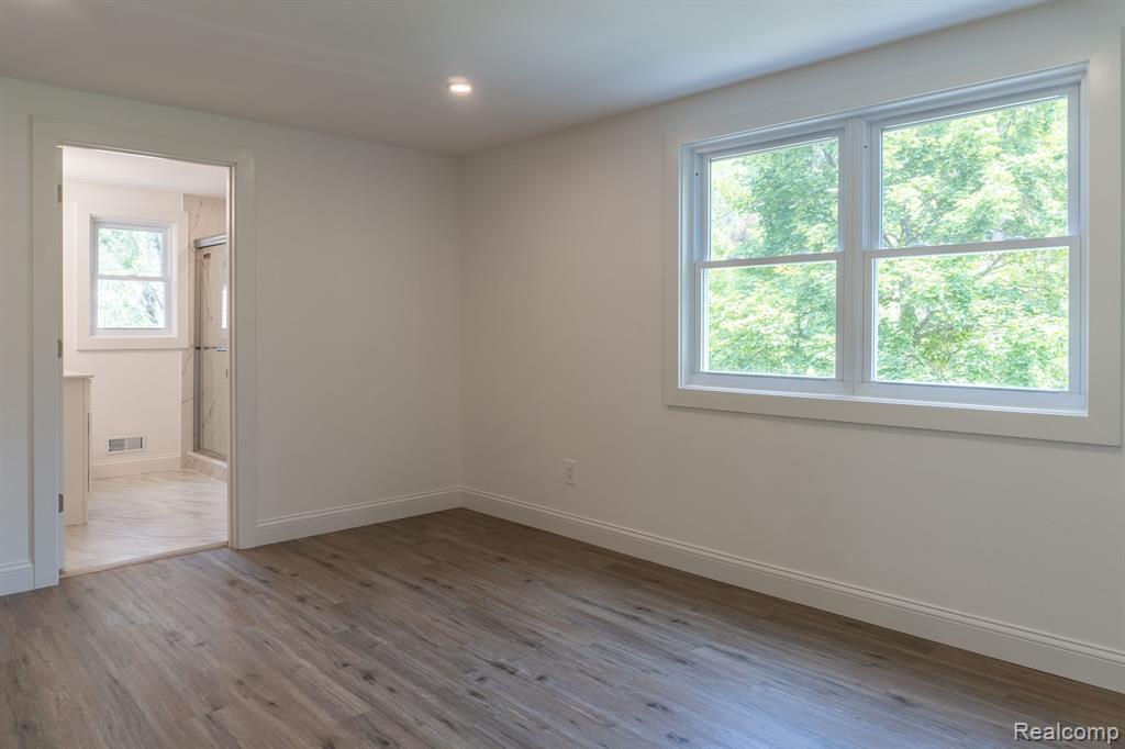 46236 SUNSET Street, Northville, MI 48167 — Photo 23