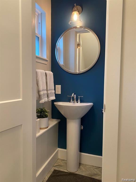 632 OAKLAND Avenue, Birmingham, MI 48009 — Photo 24