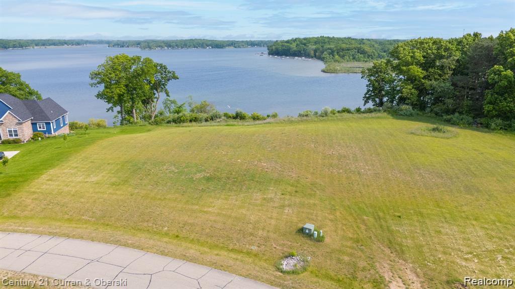 120 BLOOMFIELD BLVD, Brooklyn, MI 49230 — Photo 9