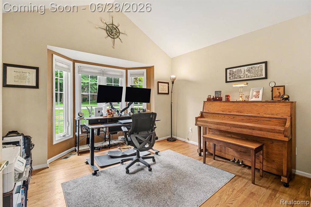 9230 Kelly Lake Drive, Clarkston, MI 48348 — Photo 15