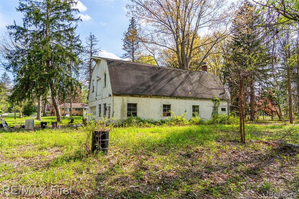 17397 Millar Road, Clinton Twp, MI 48036 — Photo 4