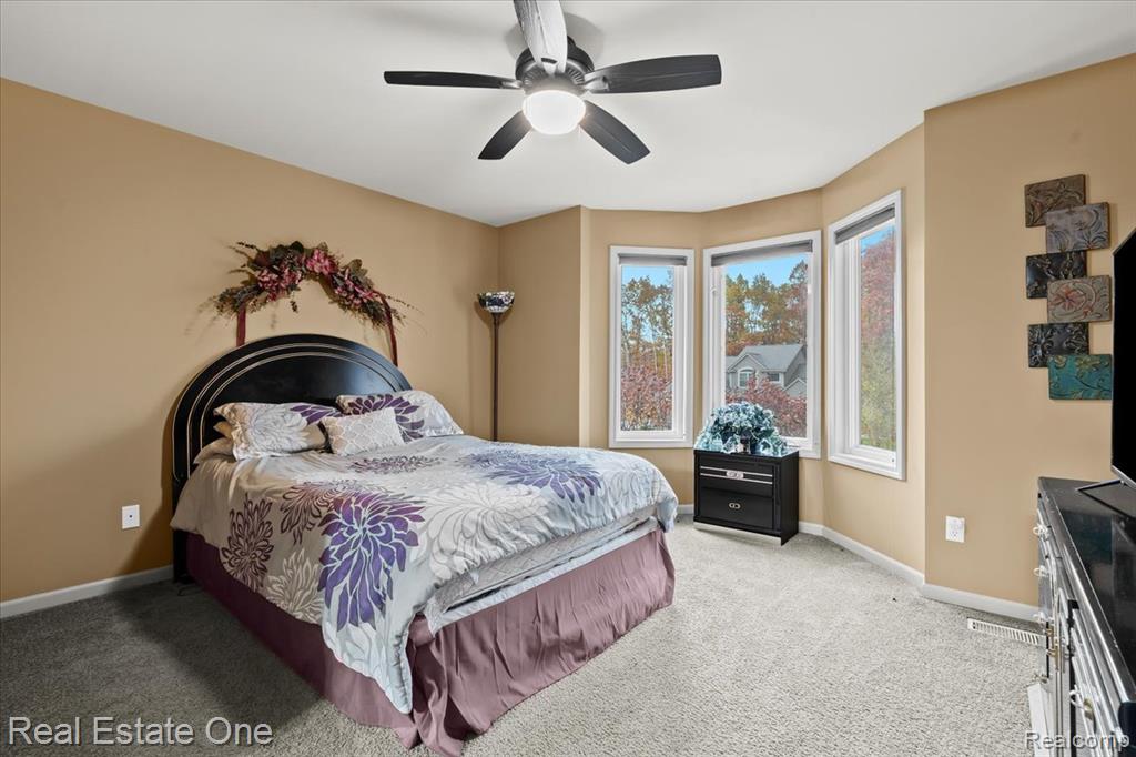 539 Olivia Drive, Milford, MI 48381 — Photo 33