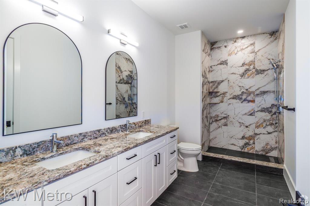 120 E Liberty Street, 203, Milford, MI 48381 — Photo 11