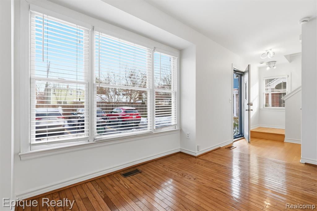 535 W Marshall Street, Fenton, MI 48220 — Photo 31