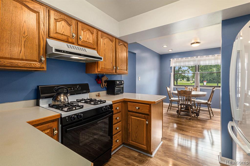 12956 Fessner Road, Carleton, MI 48117 — Photo 18