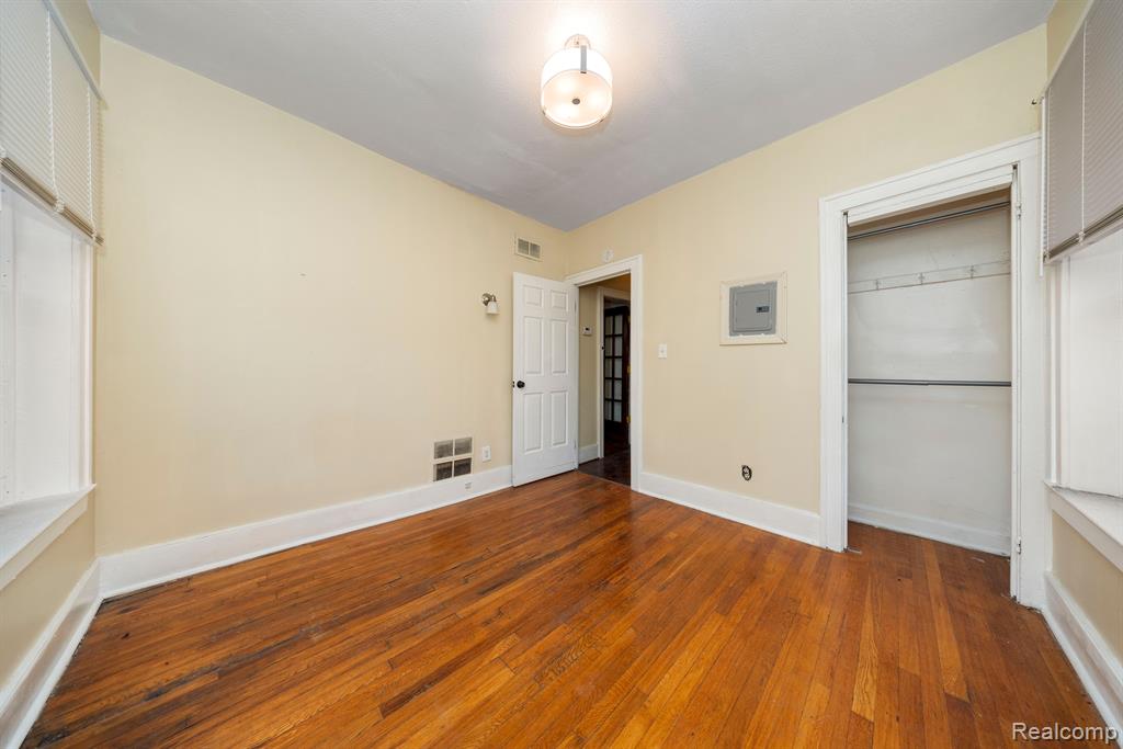 5336 Beaubien Street, Detroit, MI 48202 — Photo 31