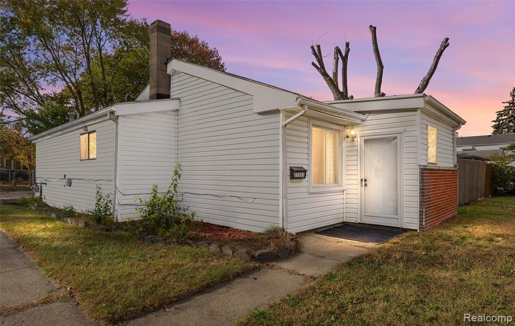 27321 Baldwin ave Avenue, Warren, MI 48092