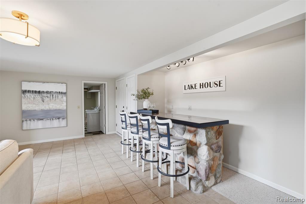 5370 Edgelake Drive, Pinckney, MI 48169 — Photo 18