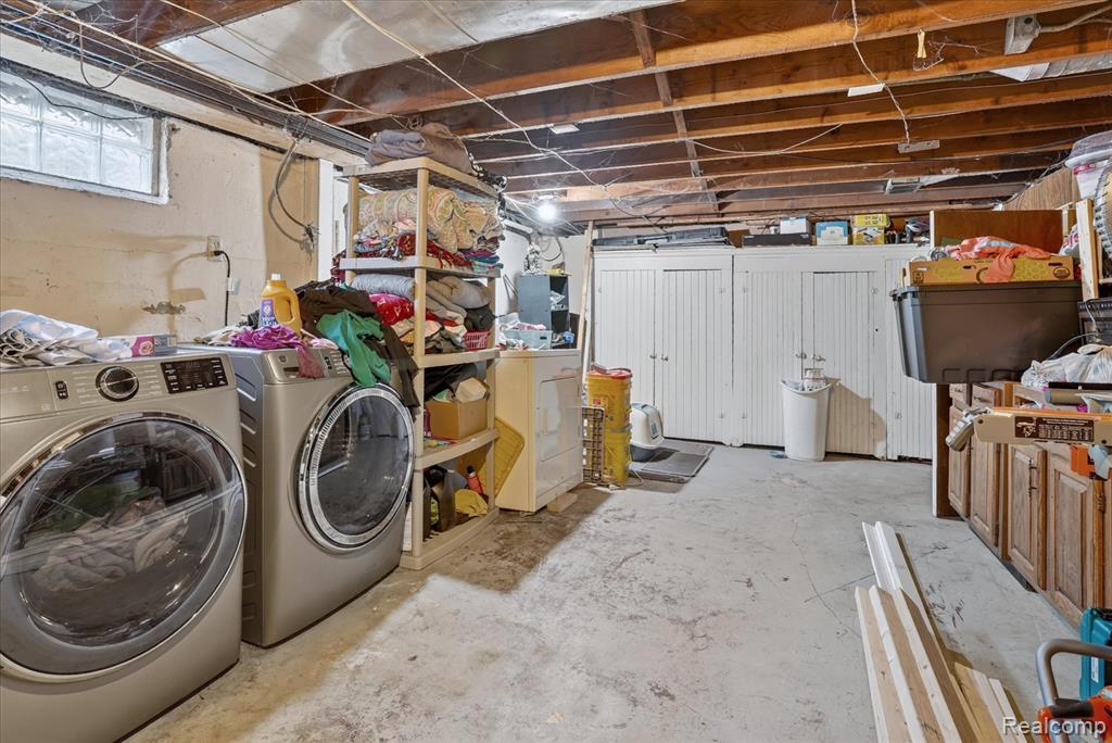 422 N Francis Avenue, Lansing, MI 48912 — Photo 35