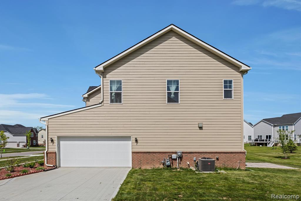 6370 AVALON Way, Ann Arbor, MI 48103 — Photo 46