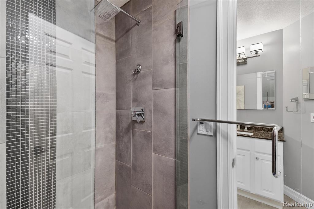 19225 Savage Road, Belleville, MI 48111 — Photo 46