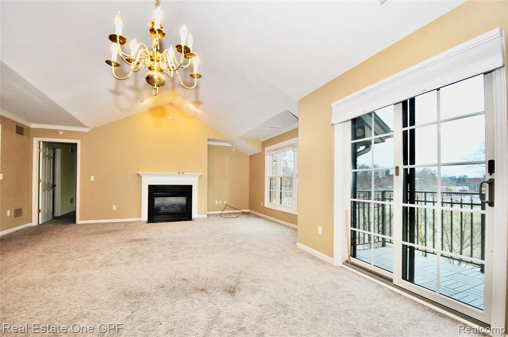 26 Pointe Park Place, 303, Grosse Pointe Park, MI 48230 — Photo 6