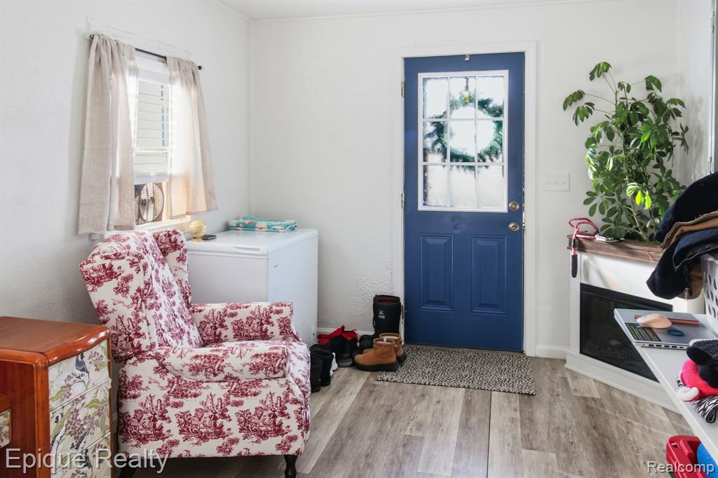 324 E Center Street, Petersburg, MI 49270 — Photo 3