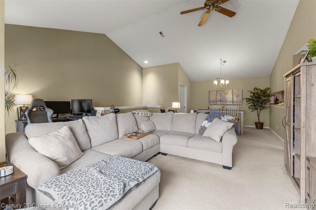 23018 Fairlane Boulevard, Woodhaven, MI 48183 — Photo 5