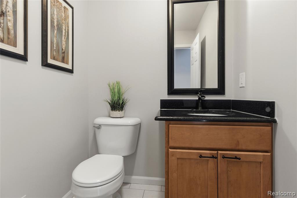 46448 Leanna Drive, Macomb, MI 48044 — Photo 19