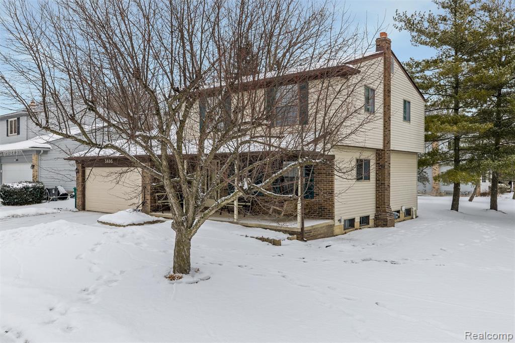 5695 CAREN Drive, Ypsilanti, MI 48197 — Photo 5