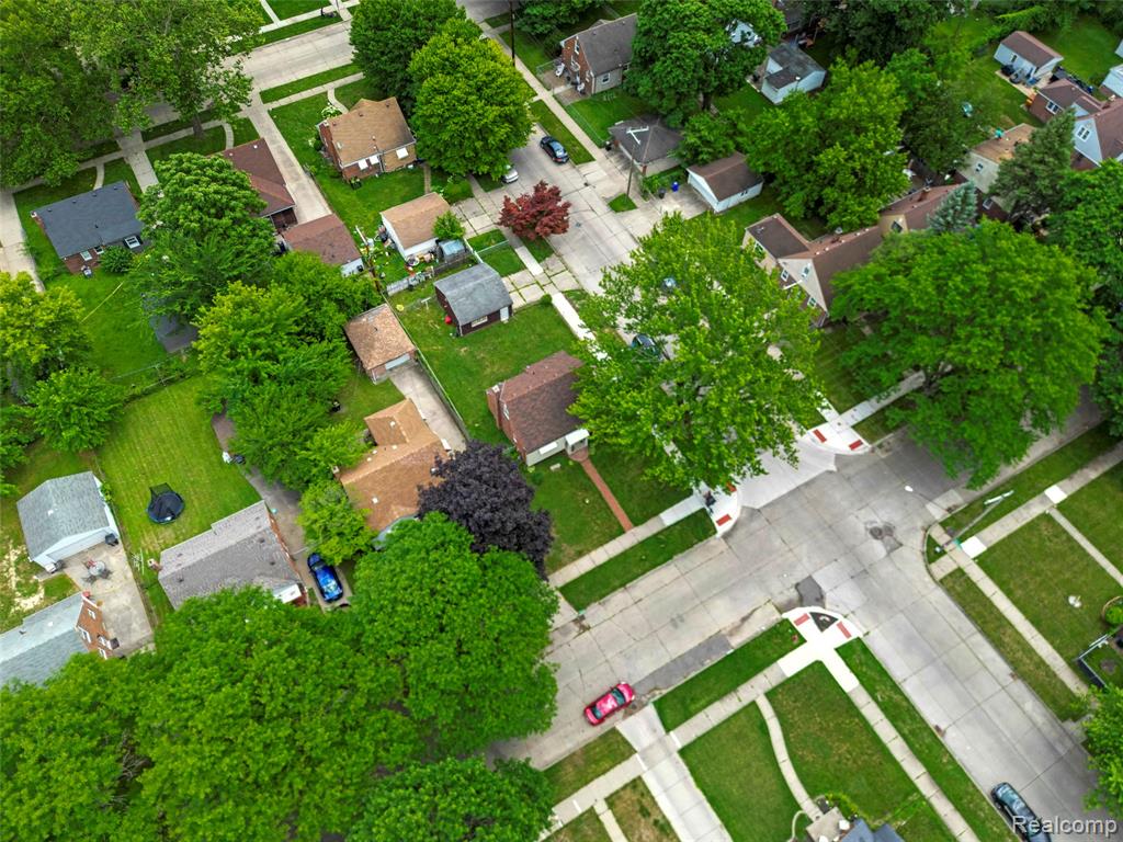 12000 Bramell, Redford, MI 48239 — Photo 42