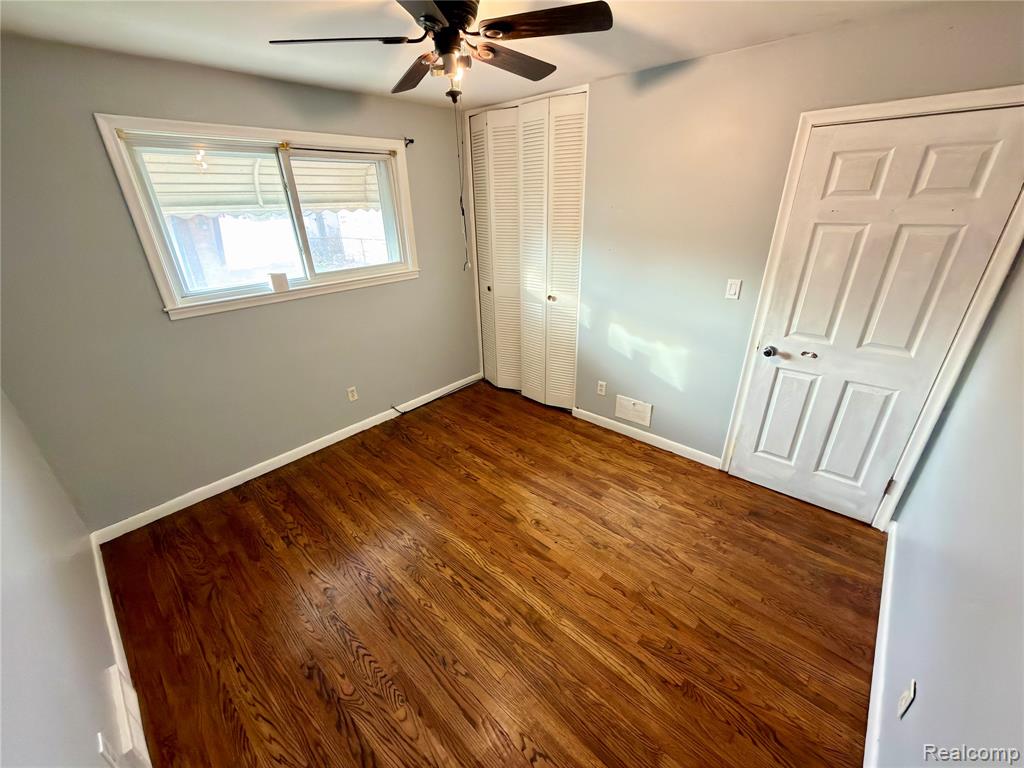 4436 Gertrude Street, Dearborn Heights, MI 48125 — Photo 15